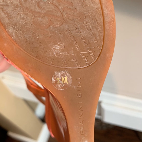 Gianni bini 4.5” wedge, size 7 - Picture 8 of 8